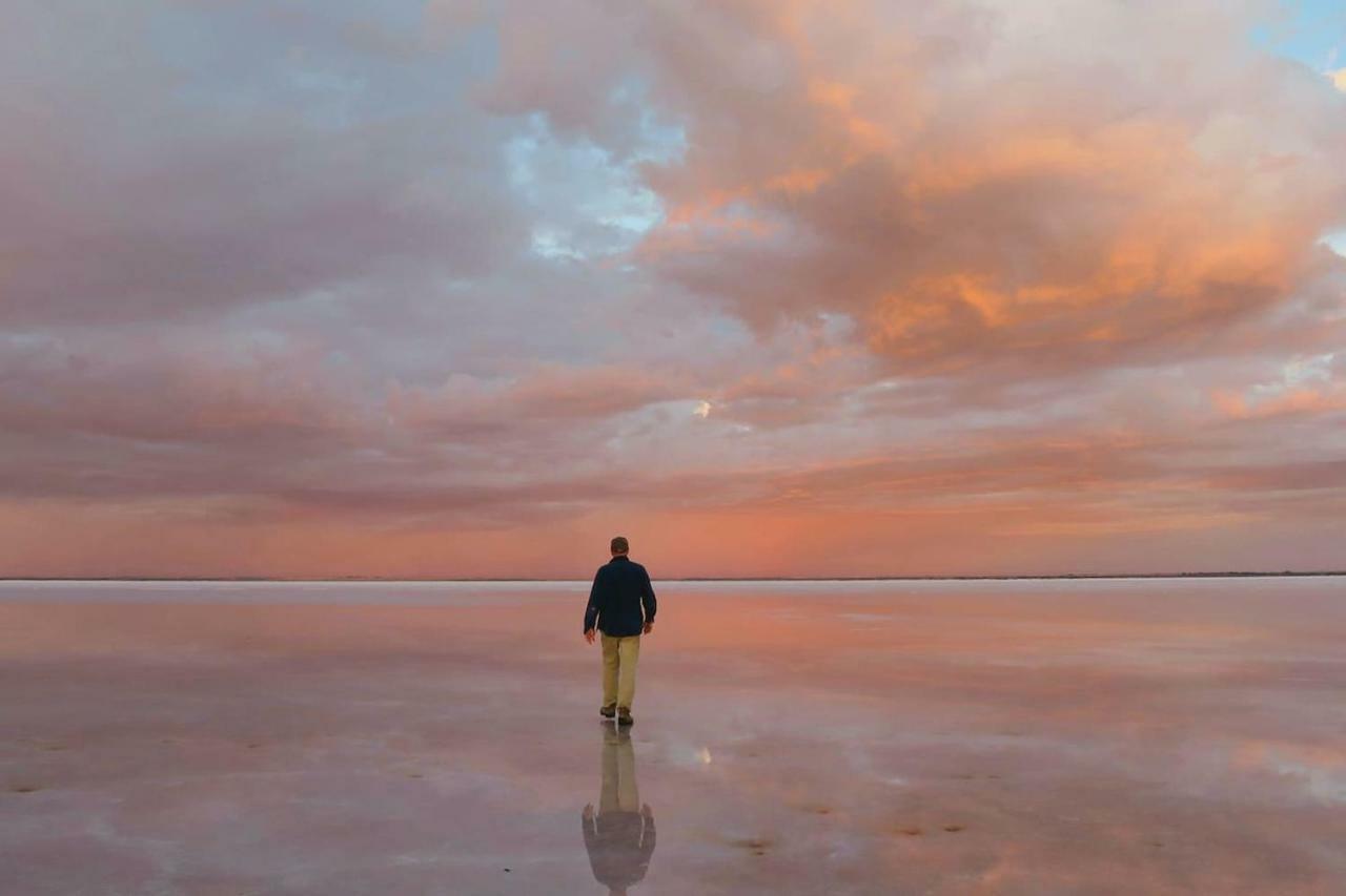 Skymirror Sea Lake Exterior foto